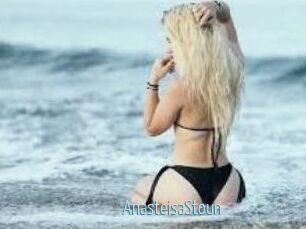 AnasteisaStoun