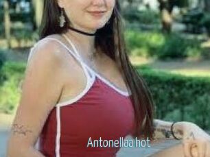 Antonellaa_hot