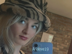 Arialove19