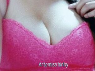 Artemisa_kinky