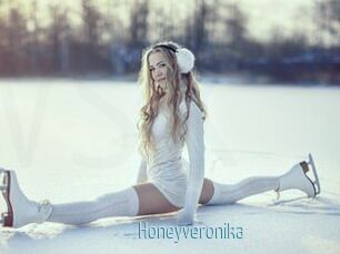 Honeyveronika