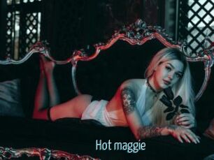 Hot_maggie