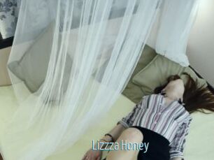 Lizzza_Honey