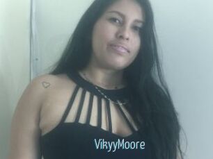 VikyyMoore