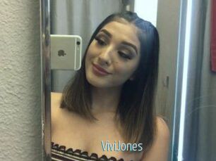Vivi_Jones